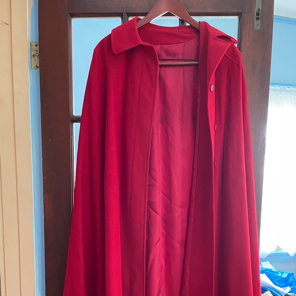 Elegant Red Long Coat Cape